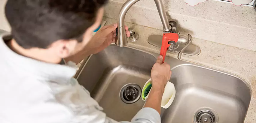 Faucet Repair in Carlsbad